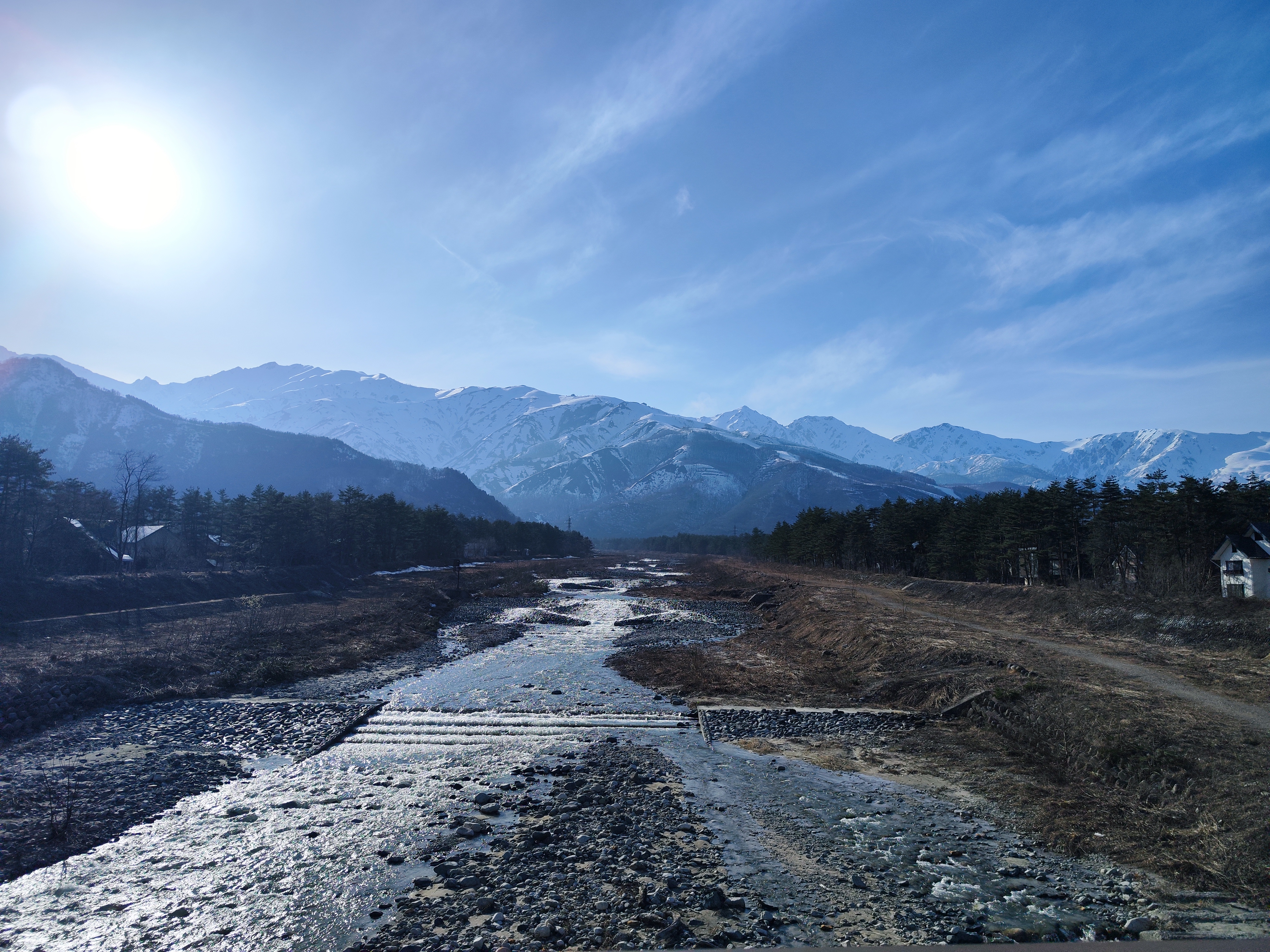 แม่น้ำและภูเขาที่ฮาคุบะ