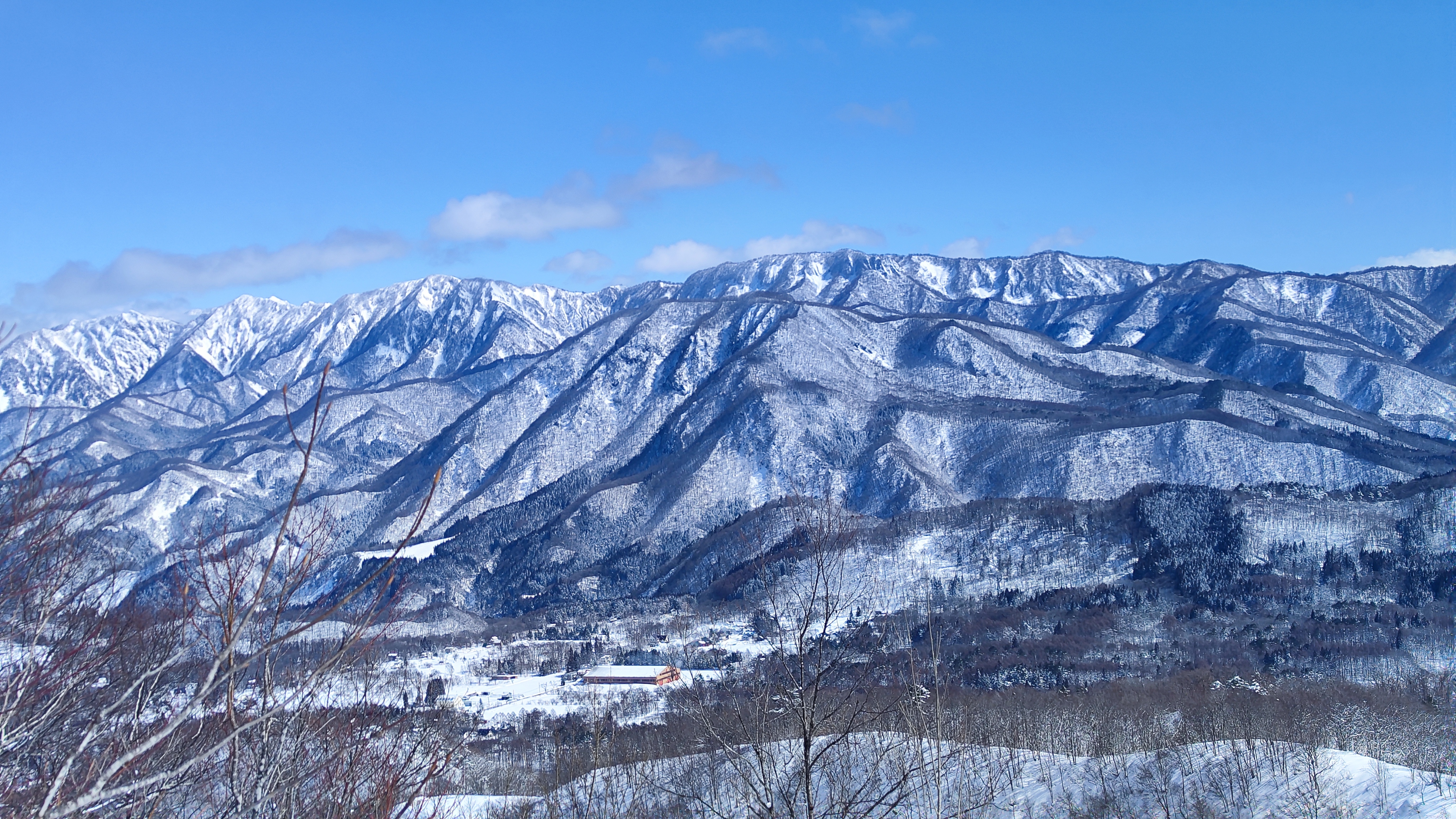 วิวพาโนรามาหิมะขาวที่ฮาคุบะ