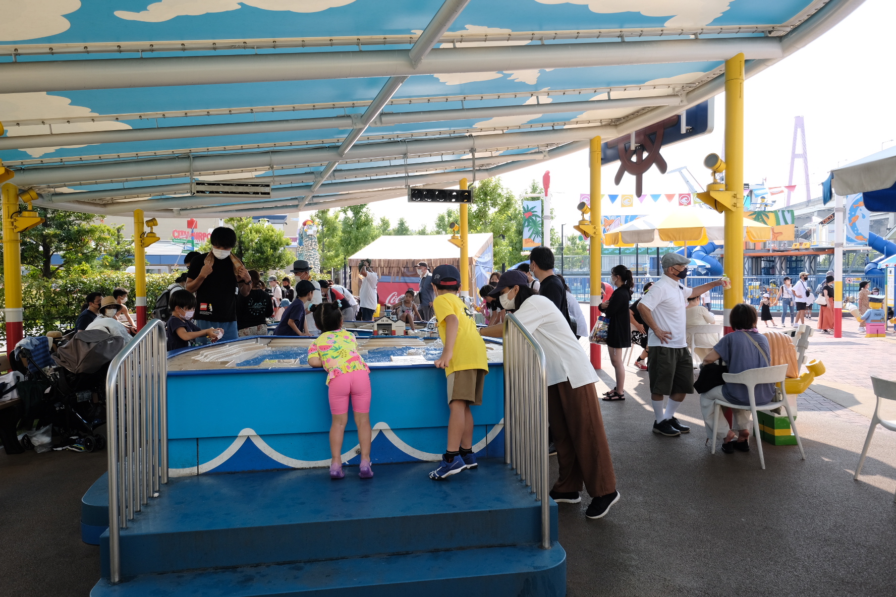 โซนเล่นน้ำใน Pirate Shores