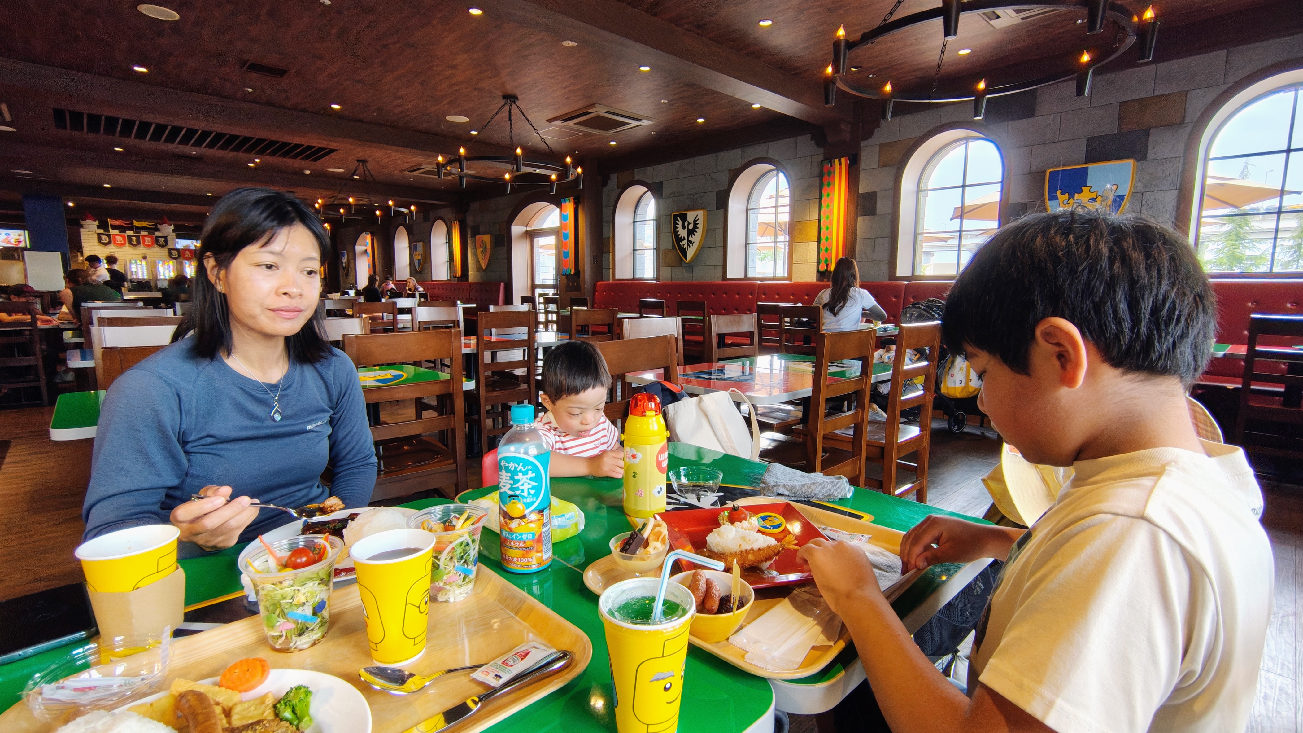 ร้าน Knight's Table