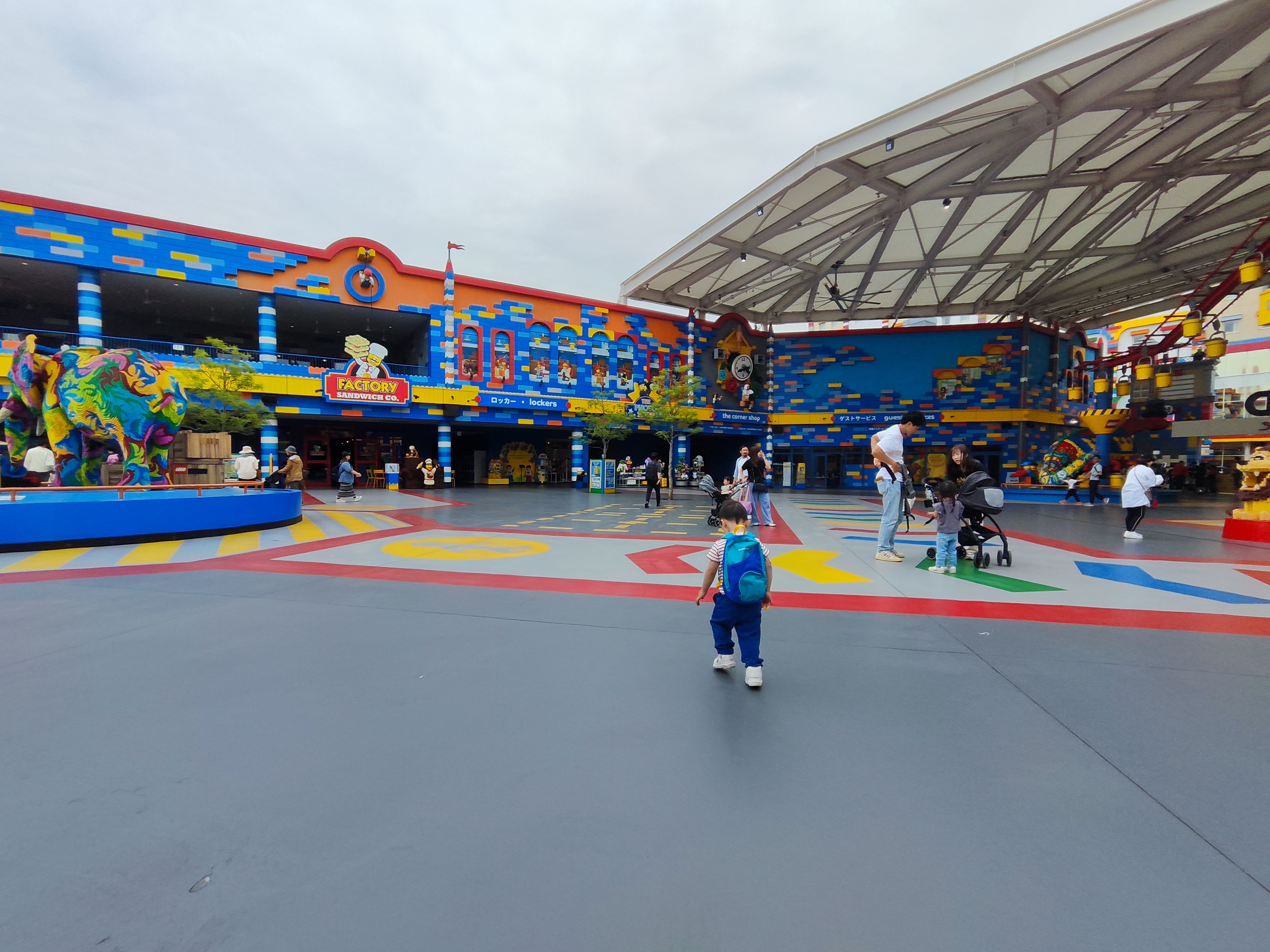 ลานกลางของเลโก้แลนด์ ญี่ปุ่น