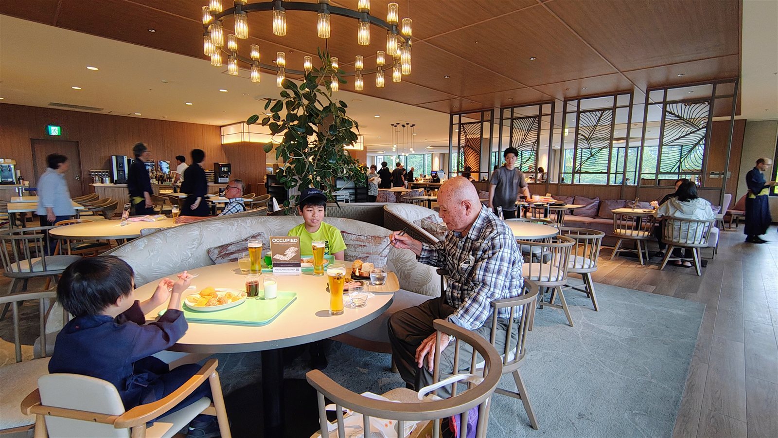 ร้านอาหารโถงใหญ่ Grand Mercure Yatsugatake